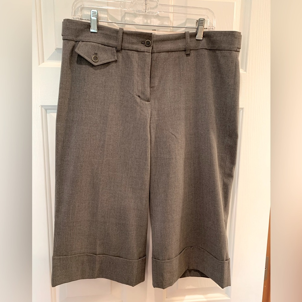 Gray Capri pant with a cuff!